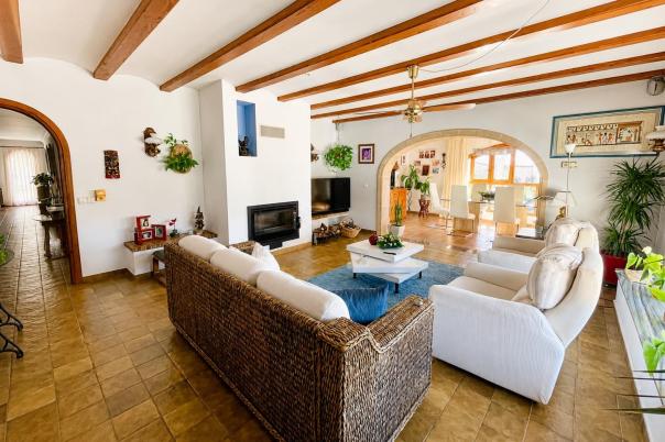 4 bed villas in Benissa