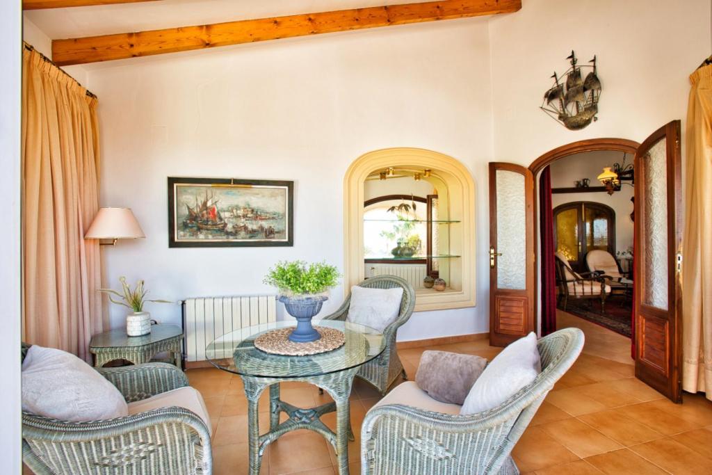 3 bed villas in Benissa