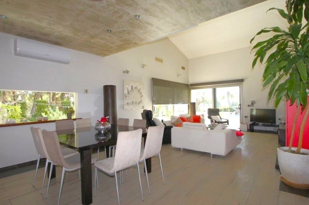 5 bed villa in Moraira