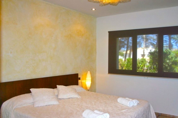 5 bed villa in Moraira