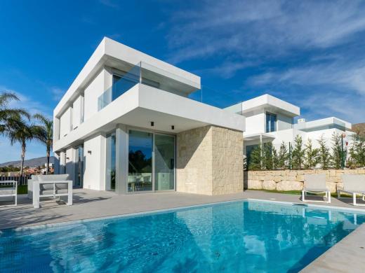 3 bed villa in Finestrat