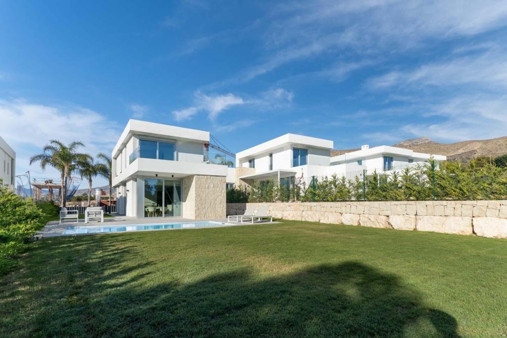3 bed villa in Finestrat