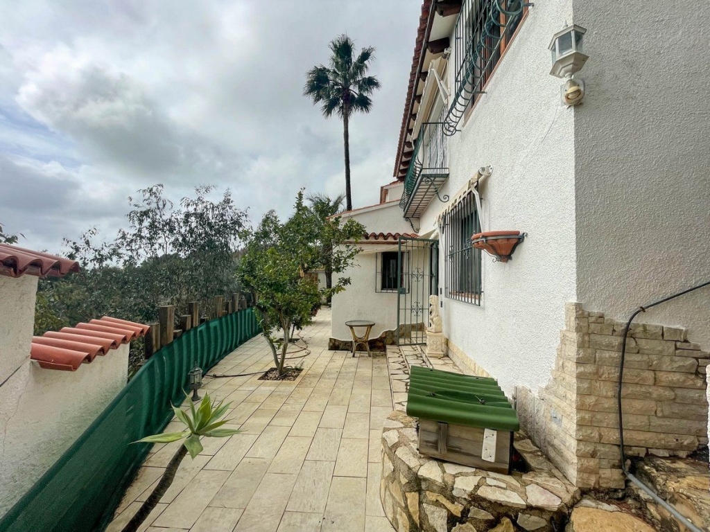 4 bed casa / chalet in Benissa