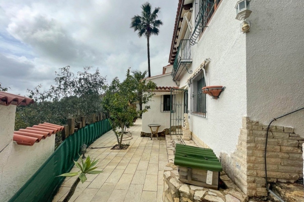 4 bed casa / chalet in Benissa