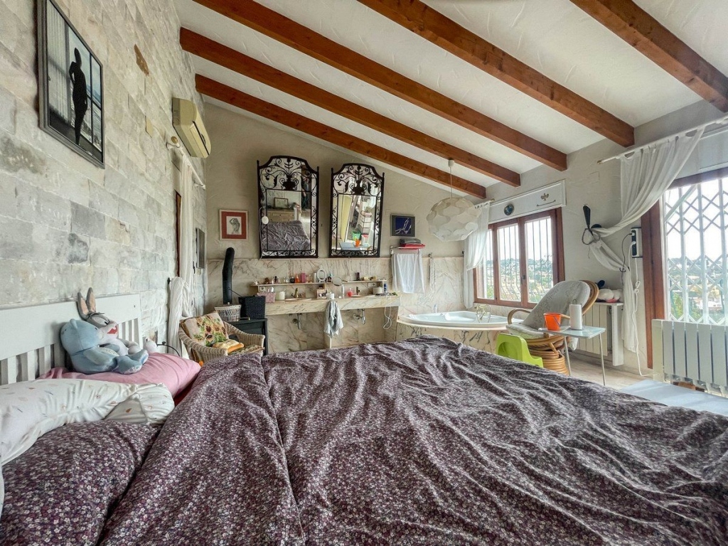 4 bed casa / chalet in Benissa