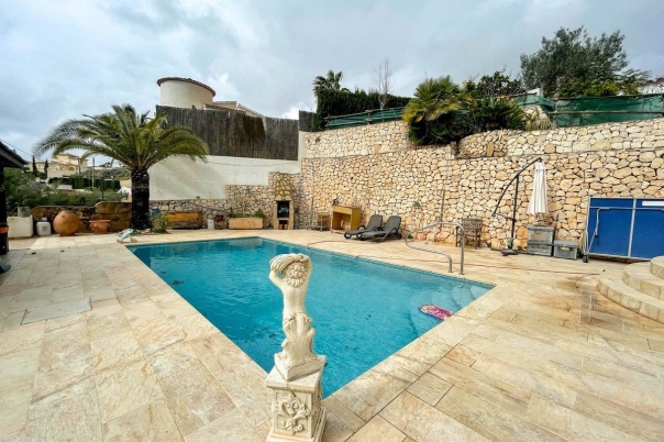 4 bed casa / chalet in Benissa