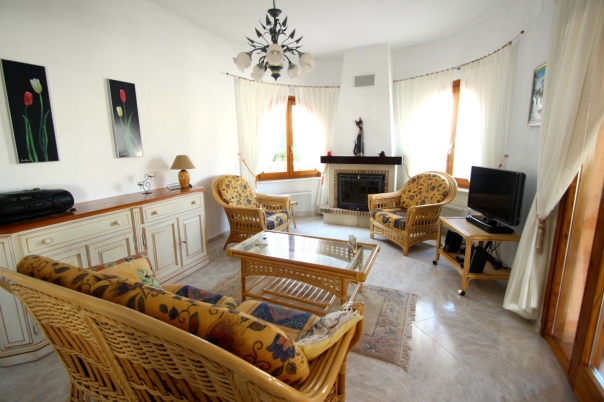 2 bed plot in Benissa