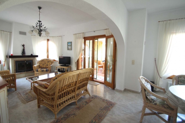 2 bed plot in Benissa