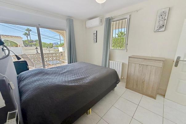 5 bed villas in Moraira