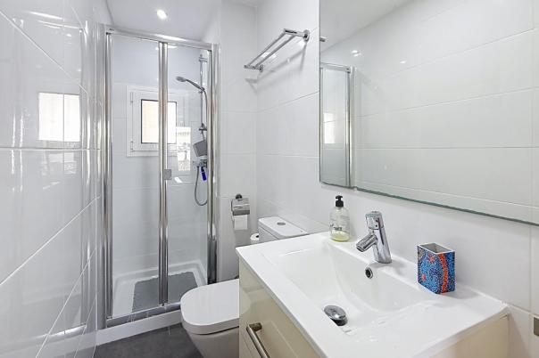 5 bed villas in Moraira
