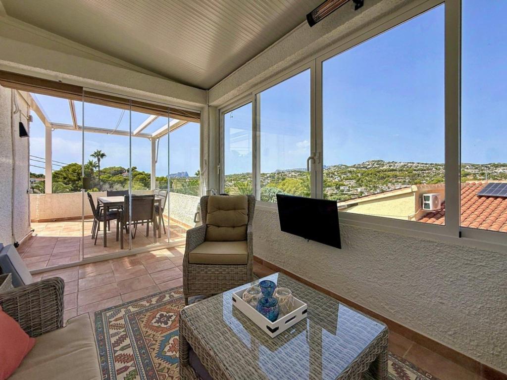 5 bed villas in Moraira