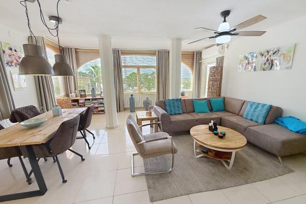 5 bed villas in Moraira