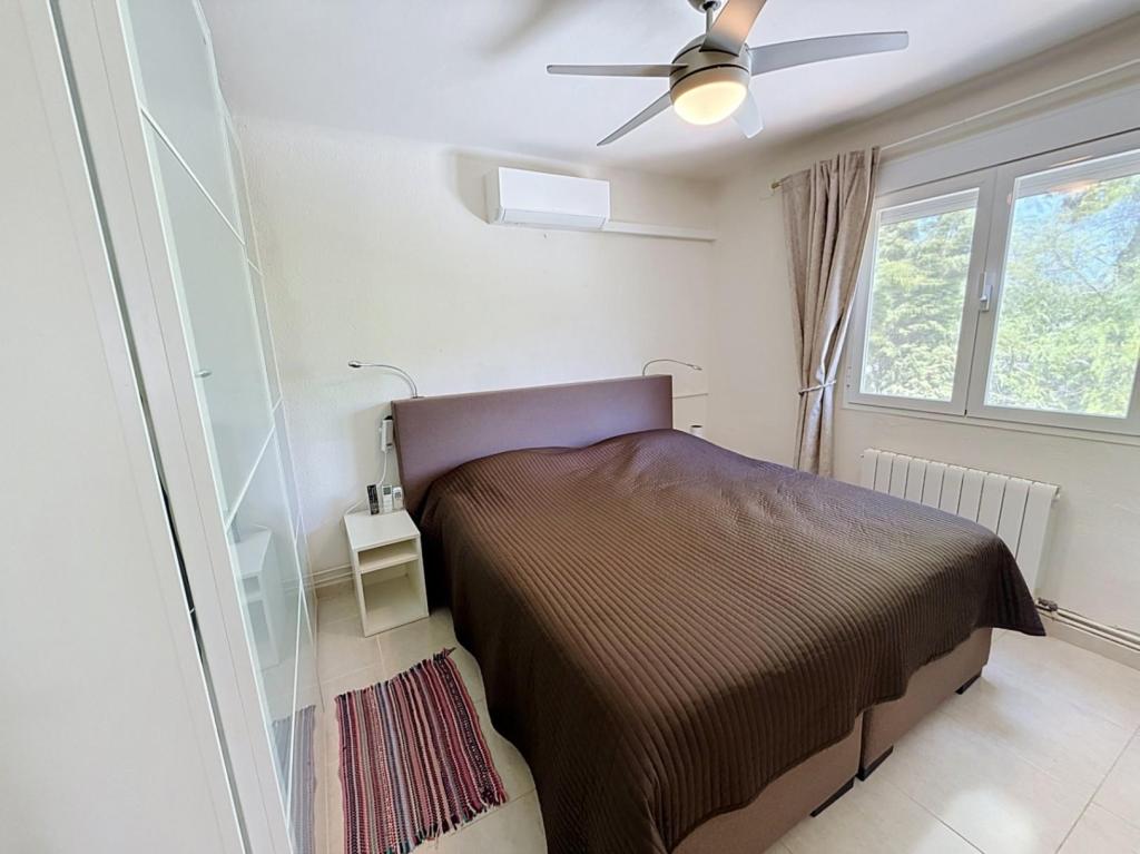 5 bed villas in Moraira