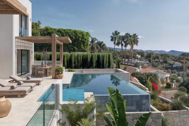 Planning to Buy Property in Denia? Check out this FREE VIEWING TRIP….