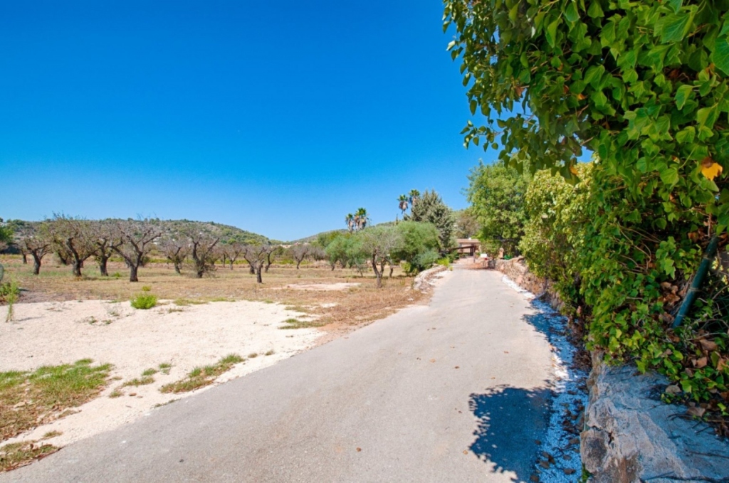3 bed finca in Senija