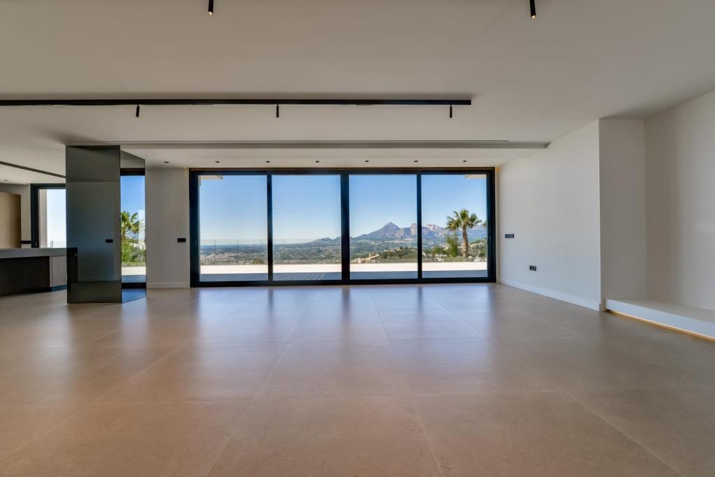 4 bed villa in Altea