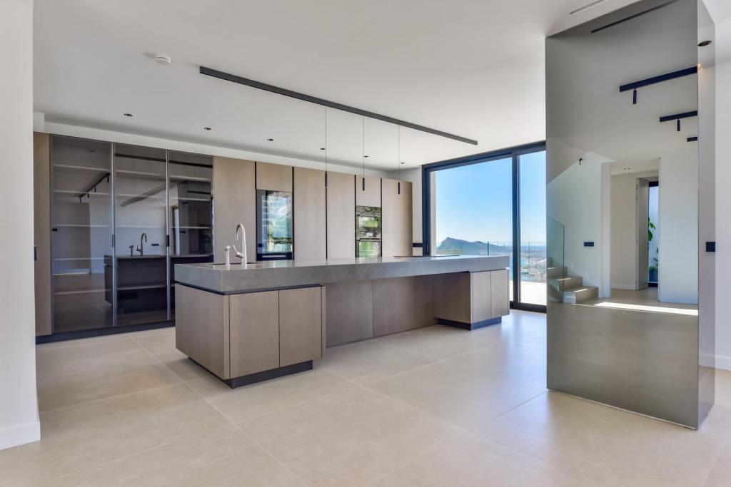 4 bed villa in Altea
