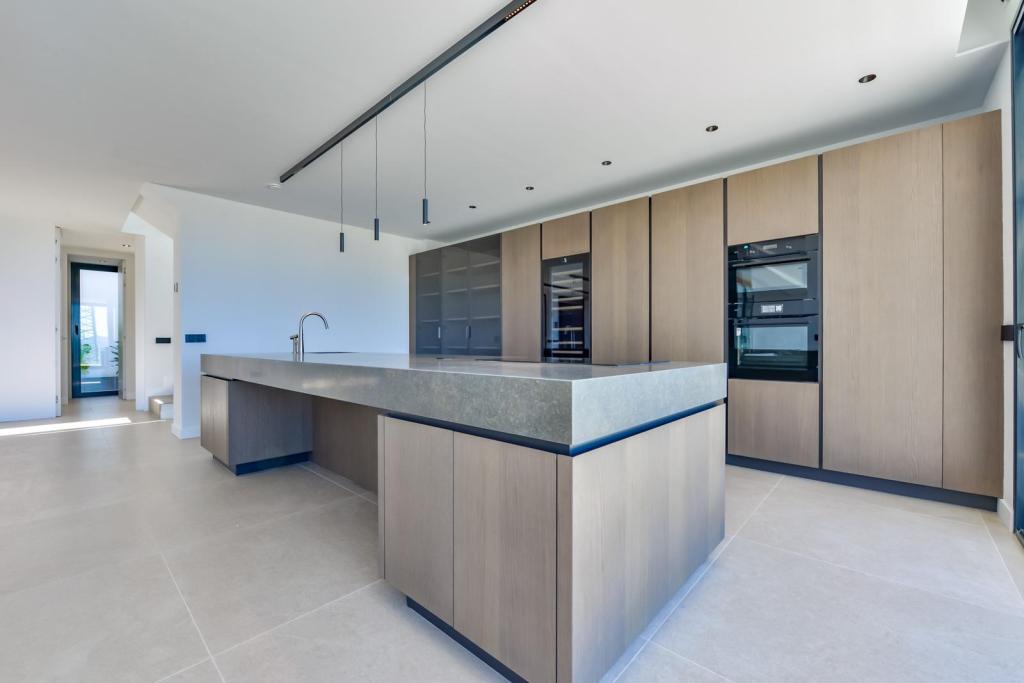 4 bed villa in Altea