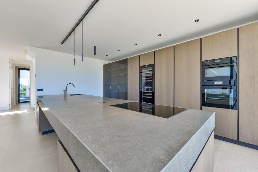 4 bed villa in Altea