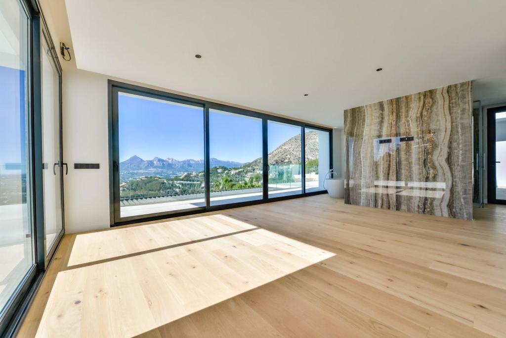 4 bed villa in Altea