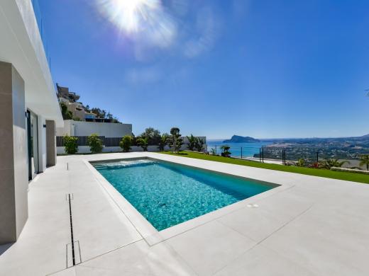 4 bed villa in Altea