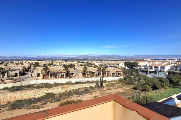 2 bed townhouse in Santa Pola