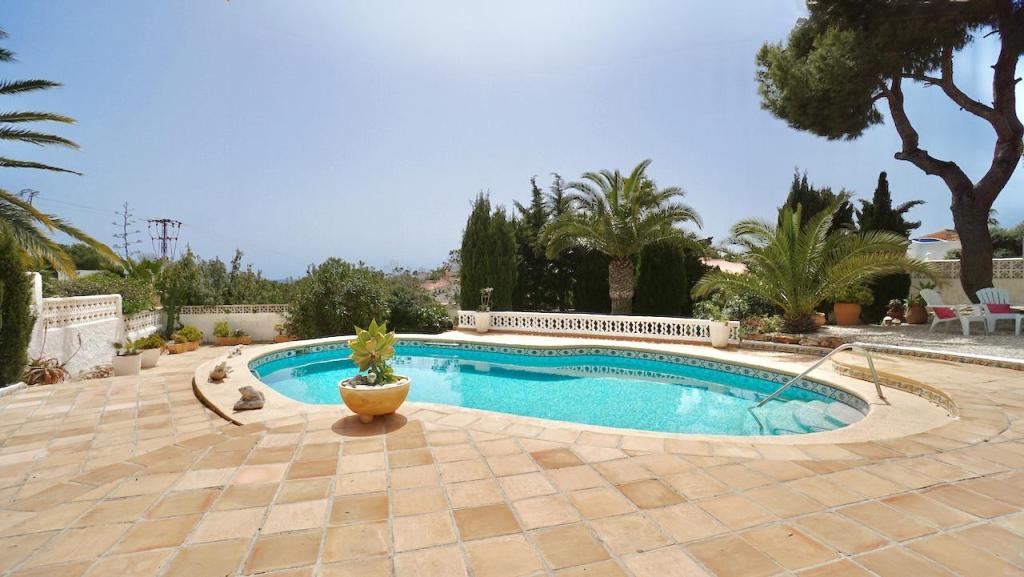 3 bed villas in Moraira