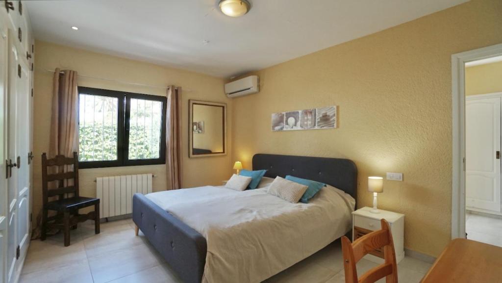 3 bed villas in Moraira