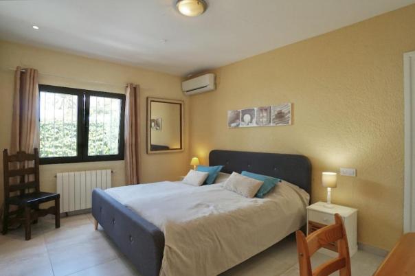 3 bed villas in Moraira