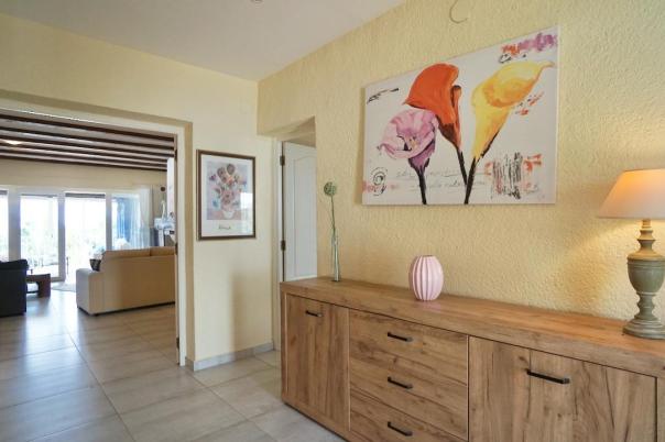 3 bed villas in Moraira