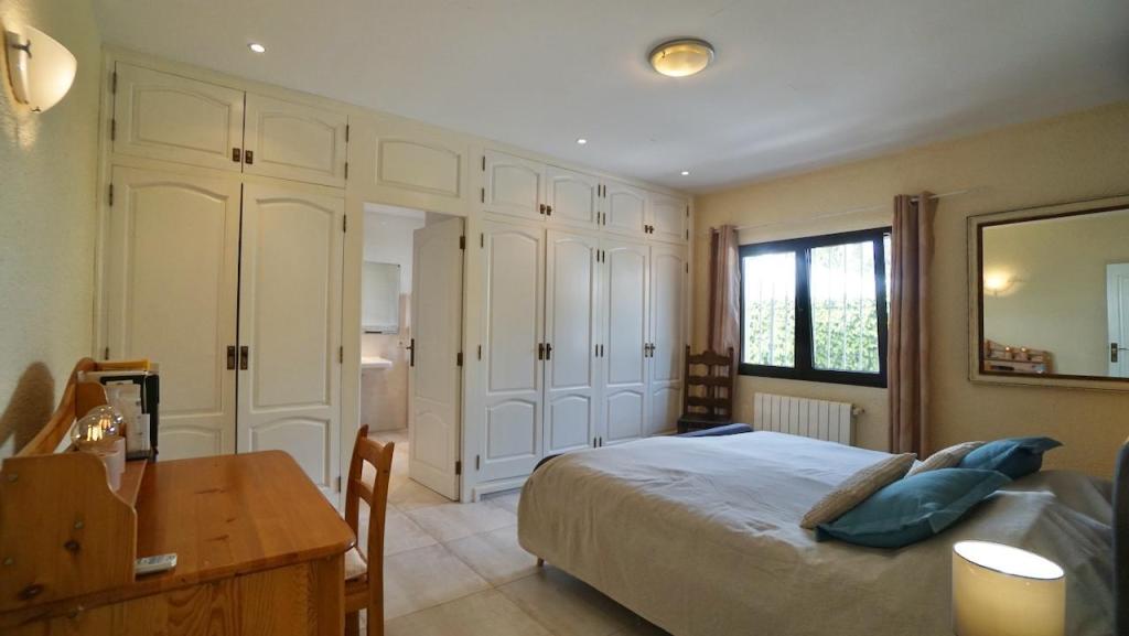 3 bed villas in Moraira