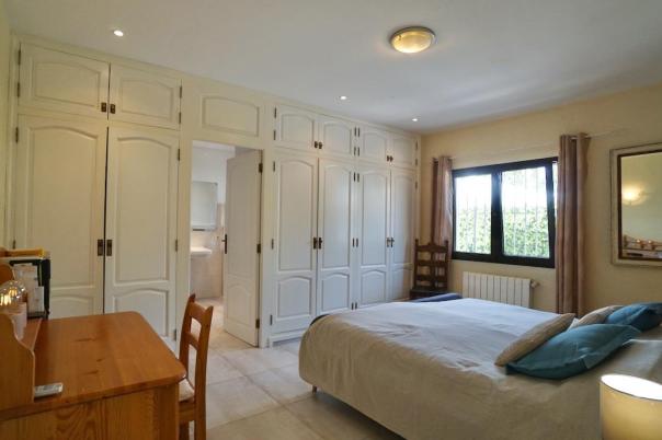 3 bed villas in Moraira