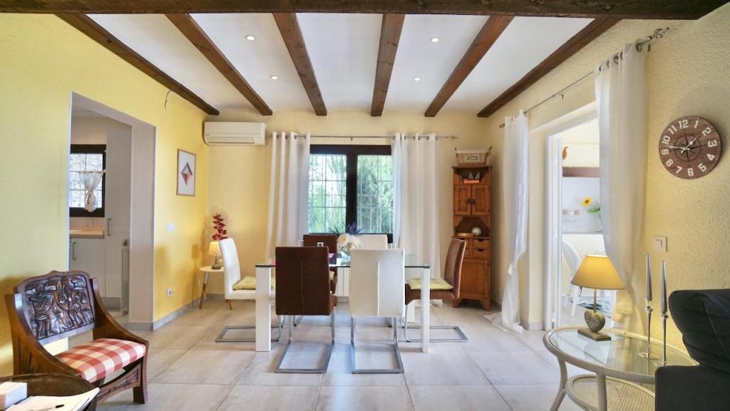 3 bed villas in Moraira