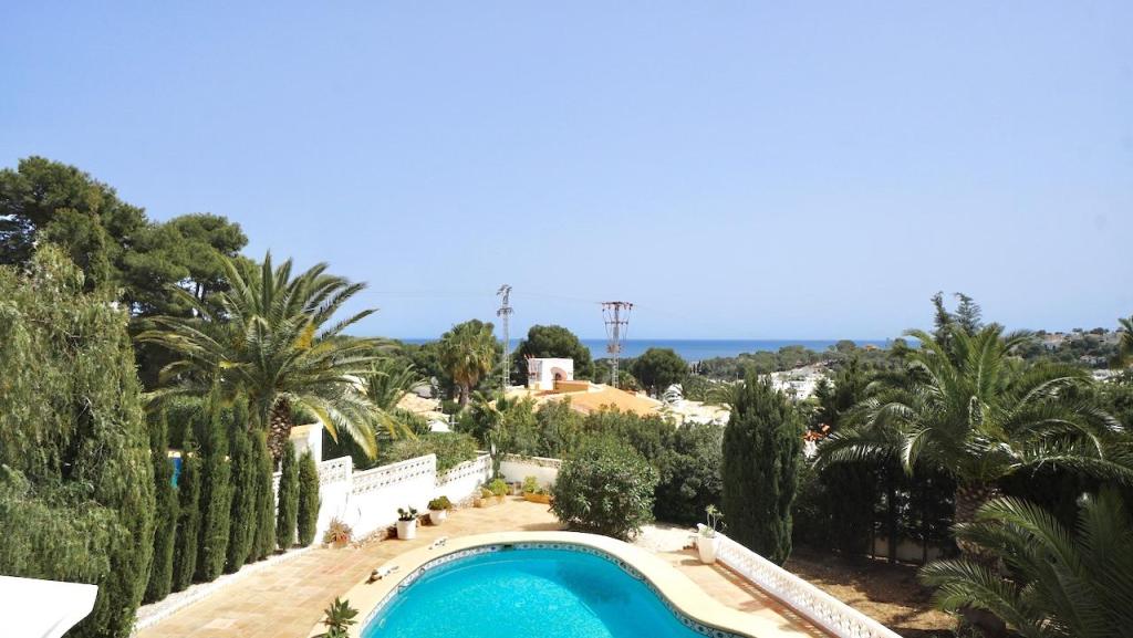 3 bed villas in Moraira