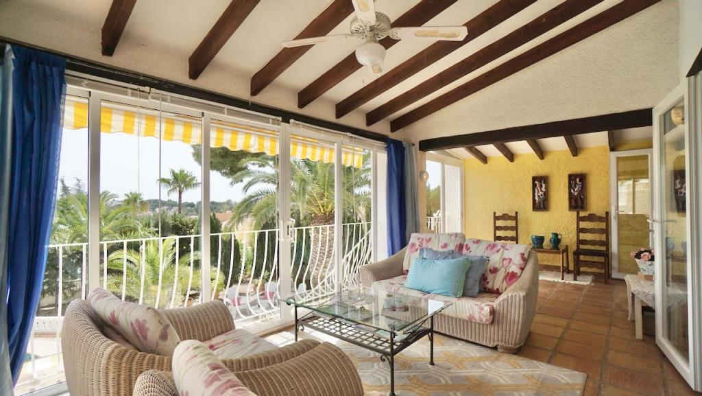 3 bed villas in Moraira