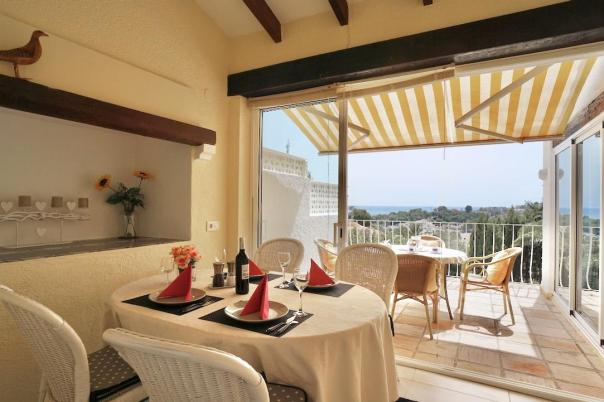 3 bed villas in Moraira