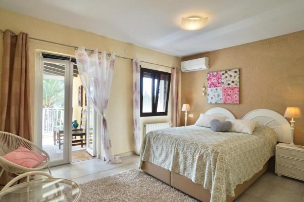 3 bed villas in Moraira