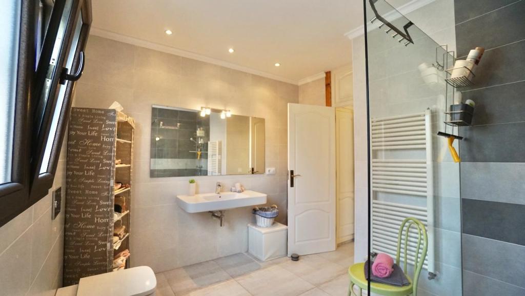 3 bed villas in Moraira
