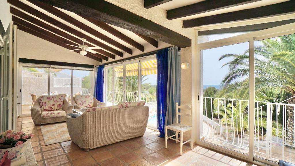 3 bed villas in Moraira