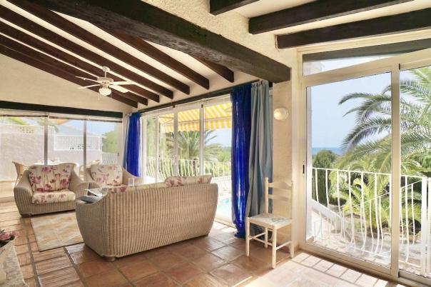 3 bed villas in Moraira