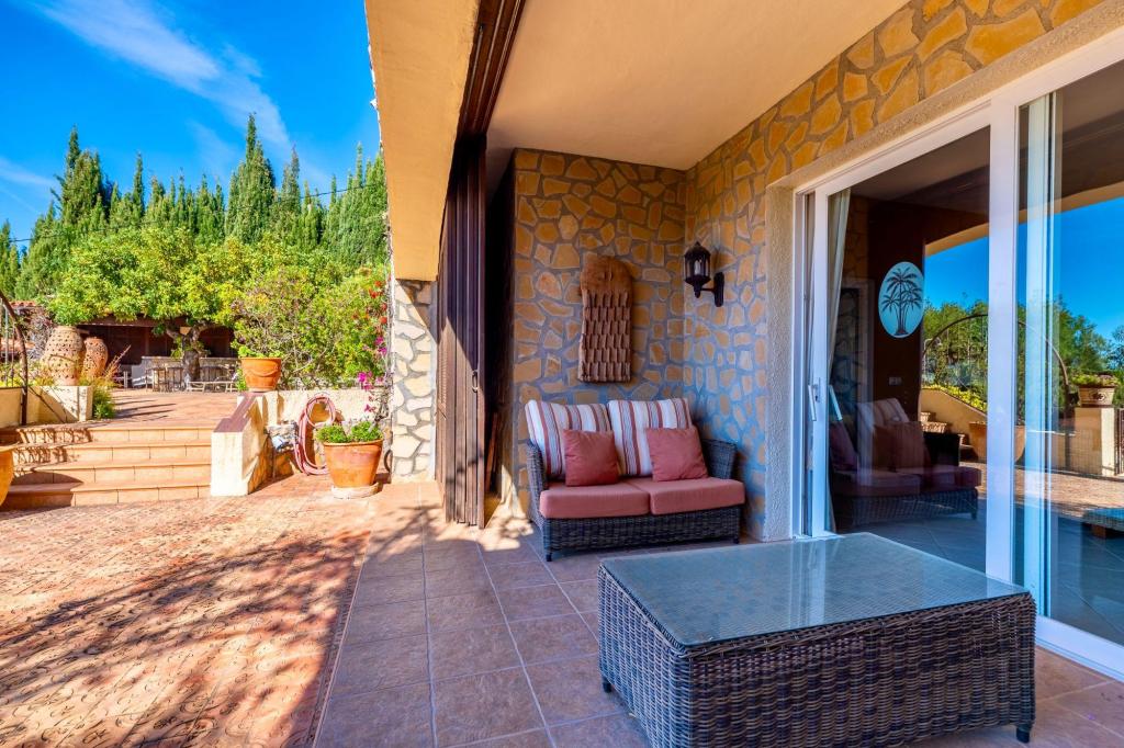 5 bed villa in Altea