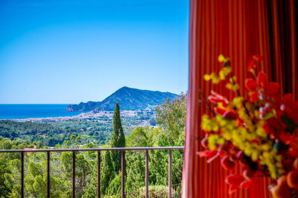 5 bed villa in Altea