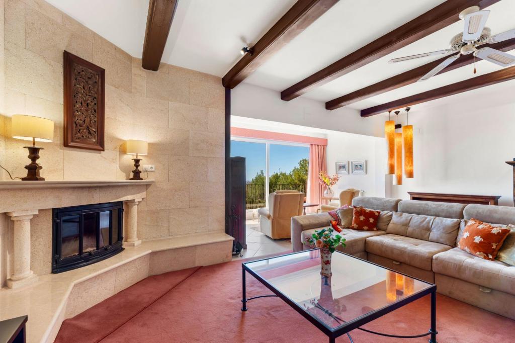 5 bed villa in Altea