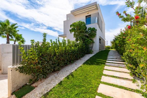 4 bed villa in Finestrat
