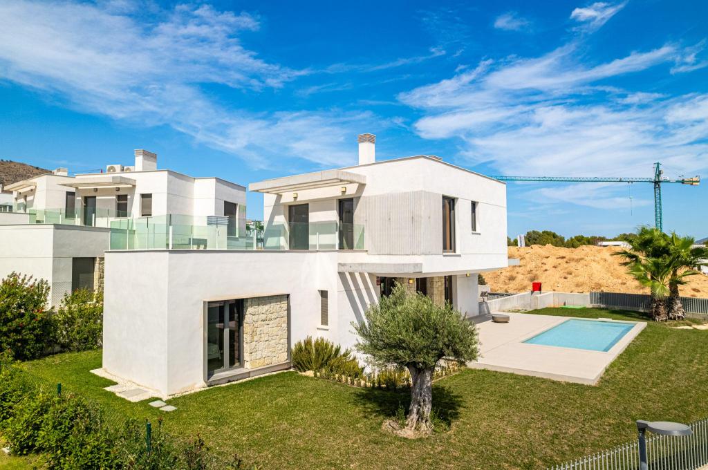 4 bed villa in Finestrat