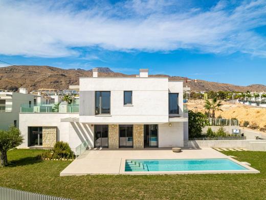 4 bed villa in Finestrat