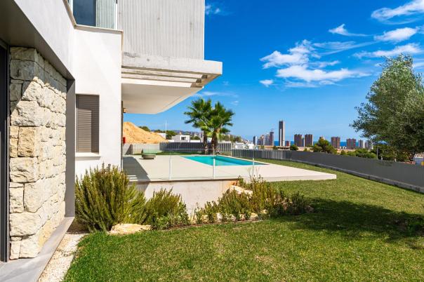 4 bed villa in Finestrat