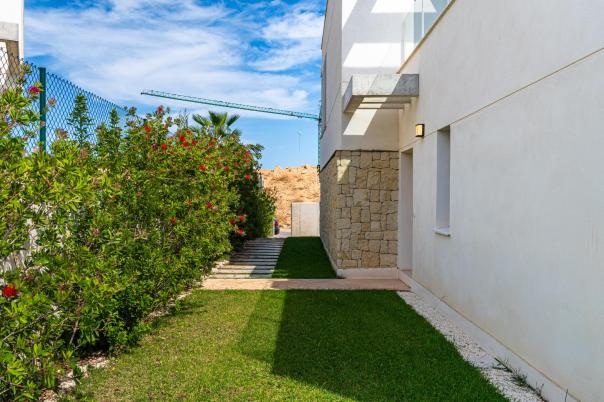 4 bed villa in Finestrat