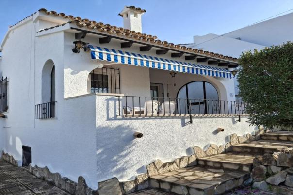2 bed villa in Moraira