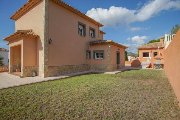 5 bed villa in Calpe